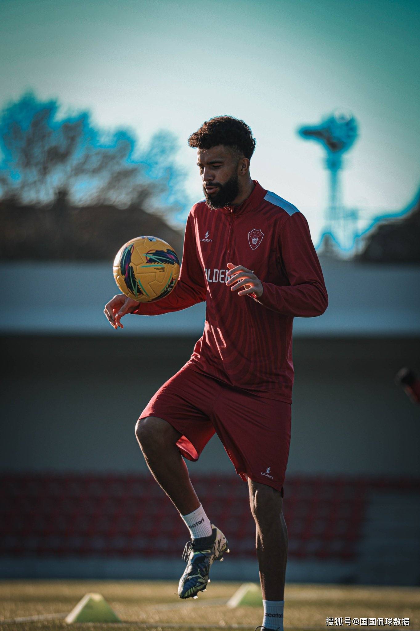 关于赛前葡超焦点战，曼联队长鼓劲，态度坚定，控场能力受关注的信息